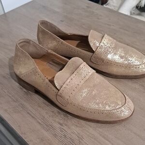 Lucky Brand Shimmering Gold Loafers